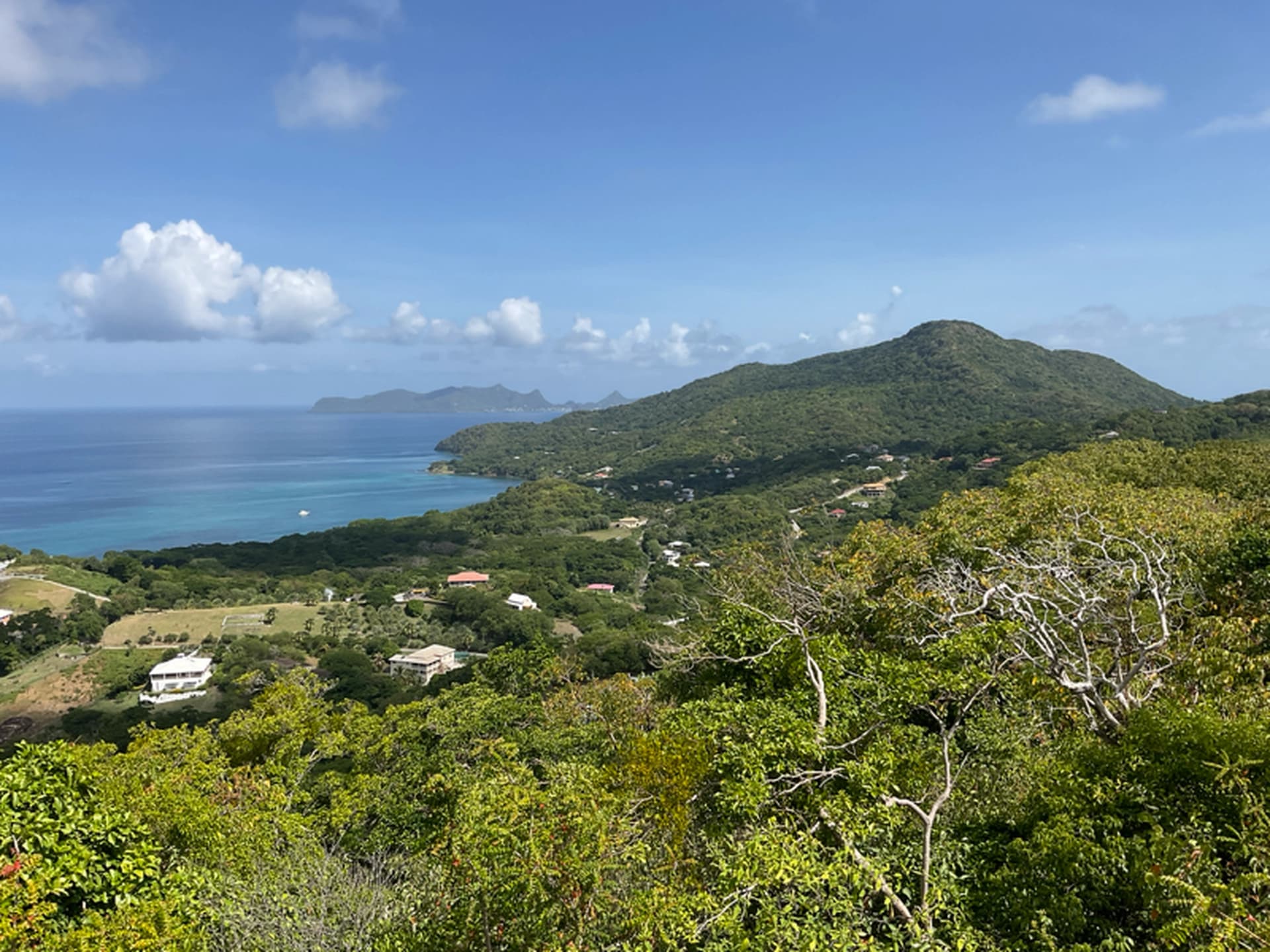 Craigsonon Overlook hills over bay